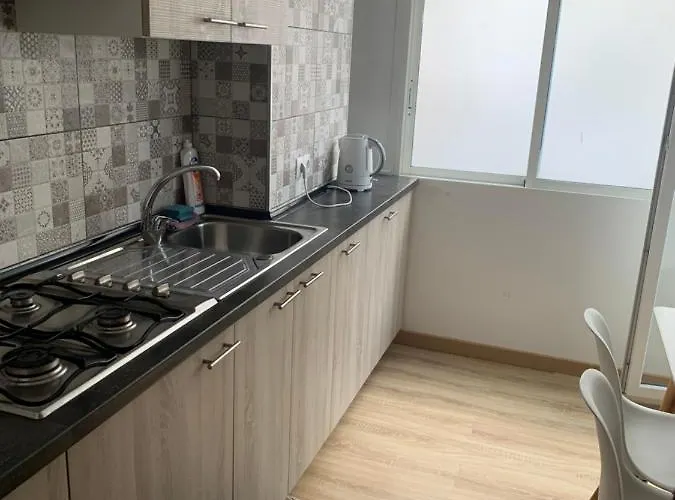 Apartment Benjamin Rodriguez *